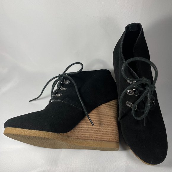 Express Women’s Platform Wedge High Heel Bootie Boots Black Gum sole Size 6 - Picture 4 of 10